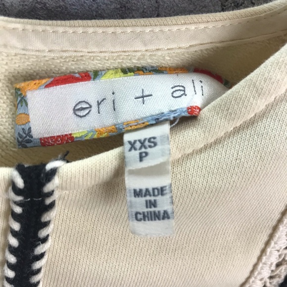 Anthropologie Eri + Ari Cream Lace tasseled 3/4 Sleeve Top Size XXSmall Petite - Picture 6 of 14